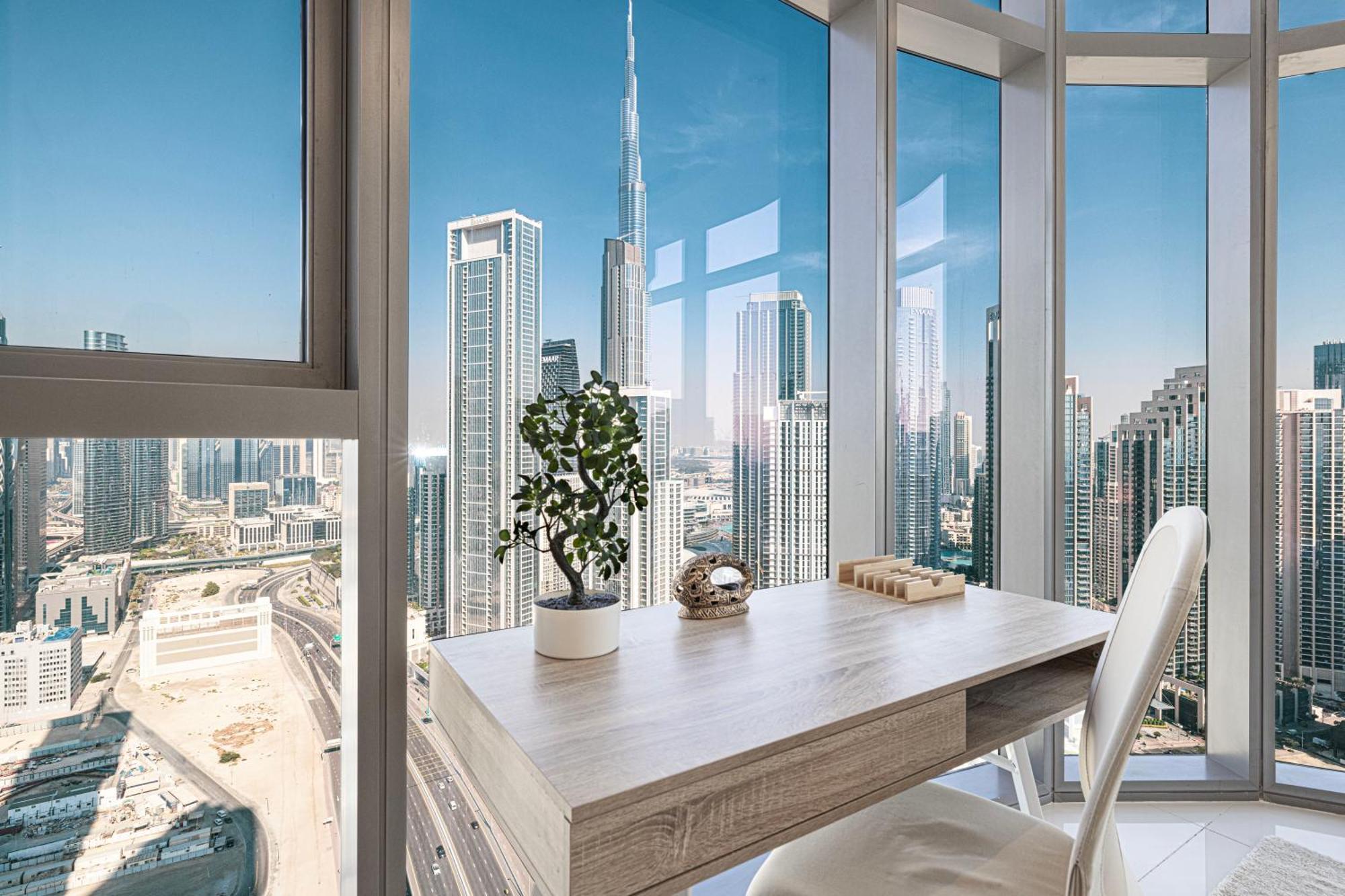 Ferienwohnung Highest Infinity Pool In Downtown Dubai Exterior foto