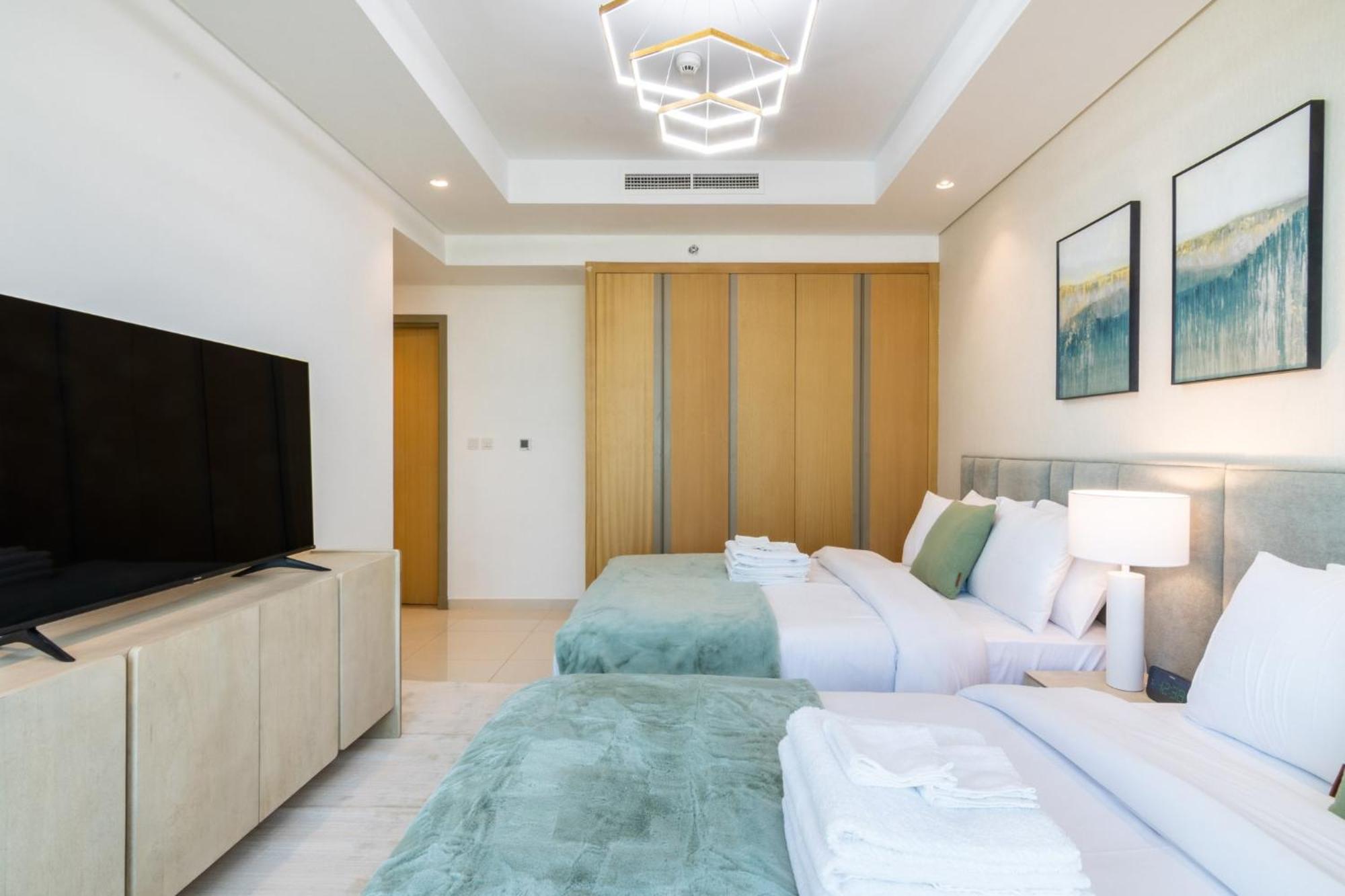 Ferienwohnung Highest Infinity Pool In Downtown Dubai Exterior foto