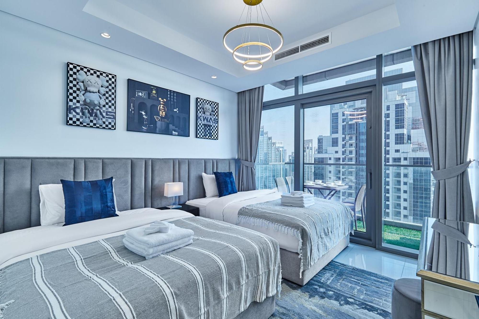 Ferienwohnung Highest Infinity Pool In Downtown Dubai Exterior foto