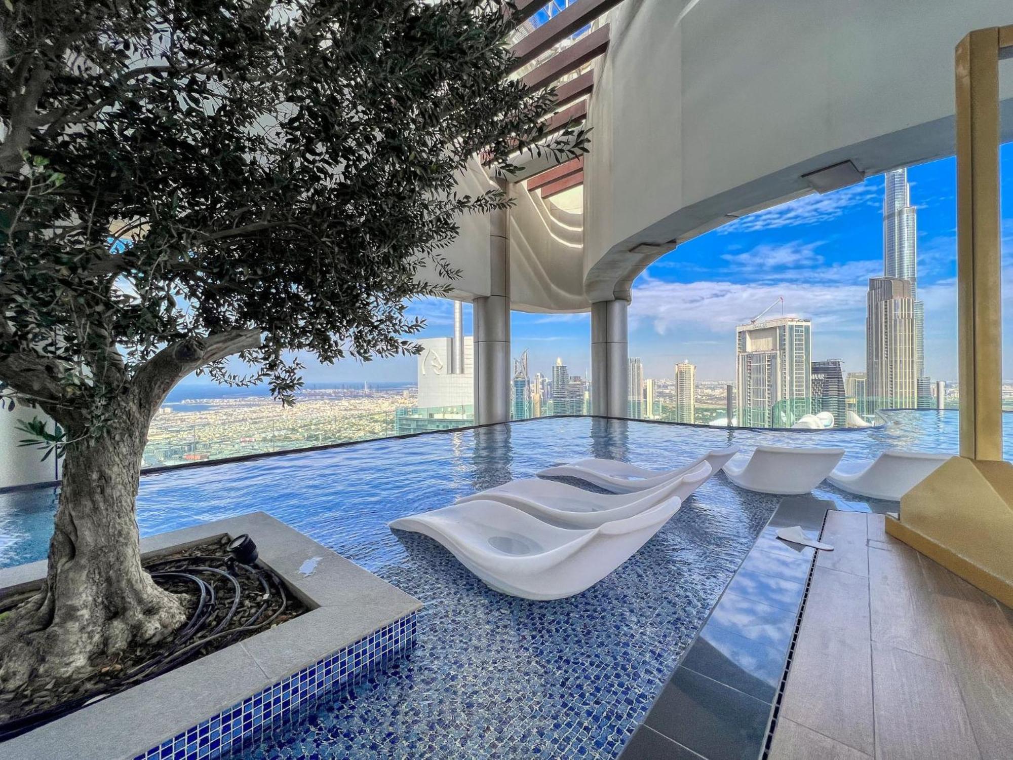 Ferienwohnung Highest Infinity Pool In Downtown Dubai Exterior foto