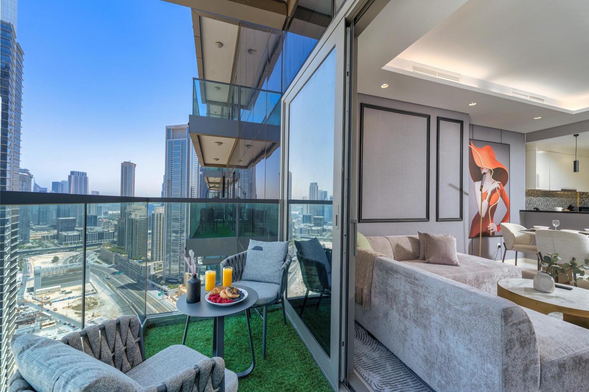 Ferienwohnung Highest Infinity Pool In Downtown Dubai Exterior foto