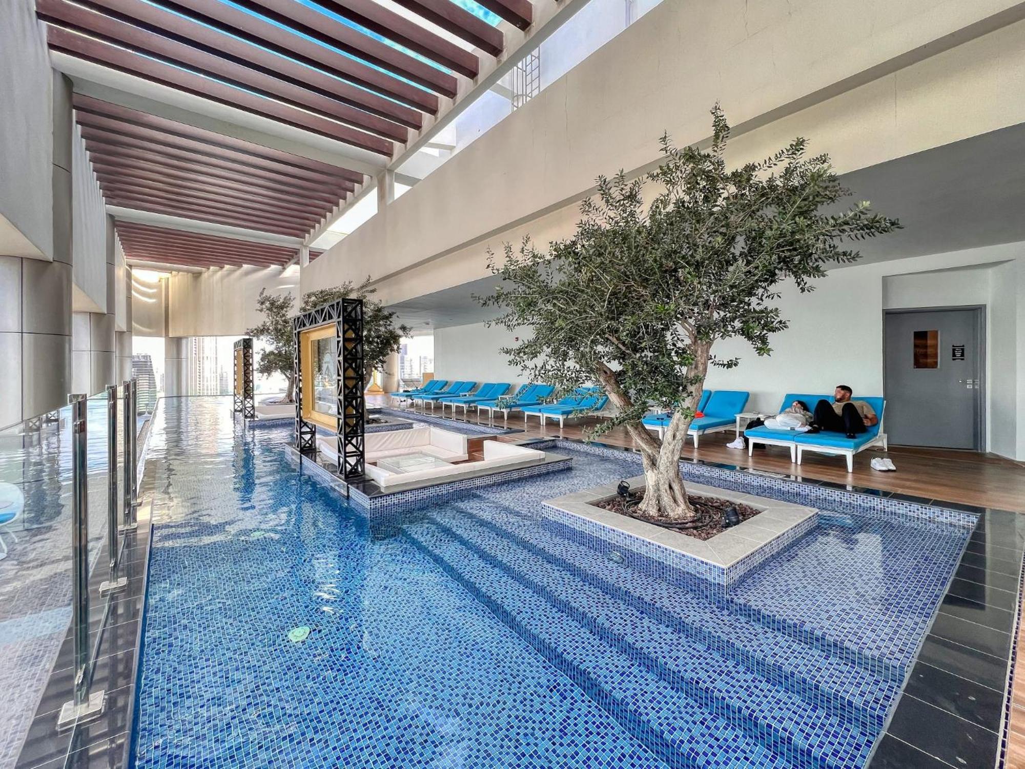 Ferienwohnung Highest Infinity Pool In Downtown Dubai Exterior foto